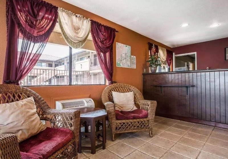 فندق على الطريق Rodeway Inn Santee San Diego East