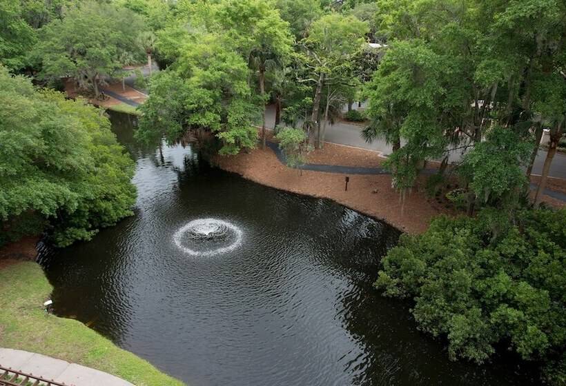 Resort Holiday Inn Express Hilton Head Island, An Ihg