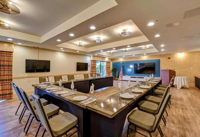 Clarion Hotel Concord Walnut Creek