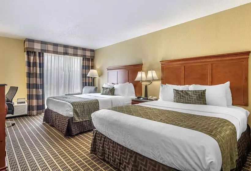 فندق Best Western Plus Bridgeport Inn