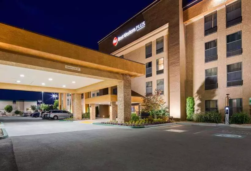 Otel Best Western Plus Fresno Airport