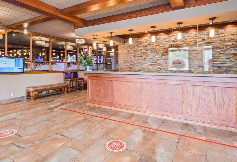 בית מלון כפרי Best Western Plus Grantree Inn