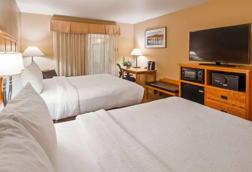 בית מלון כפרי Best Western Plus Grantree Inn