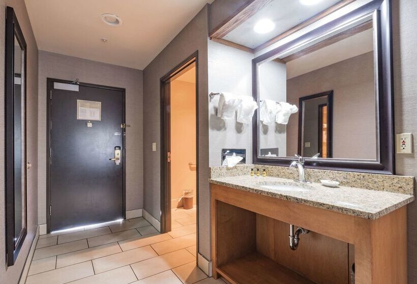 Otel Best Western Plus Grantree Inn