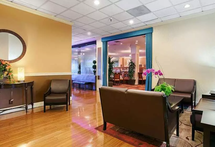 Отель Best Western Plus Grosvenor Airport