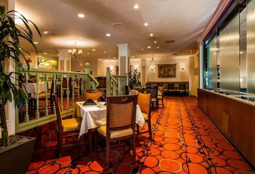 Отель Best Western Plus Grosvenor Airport