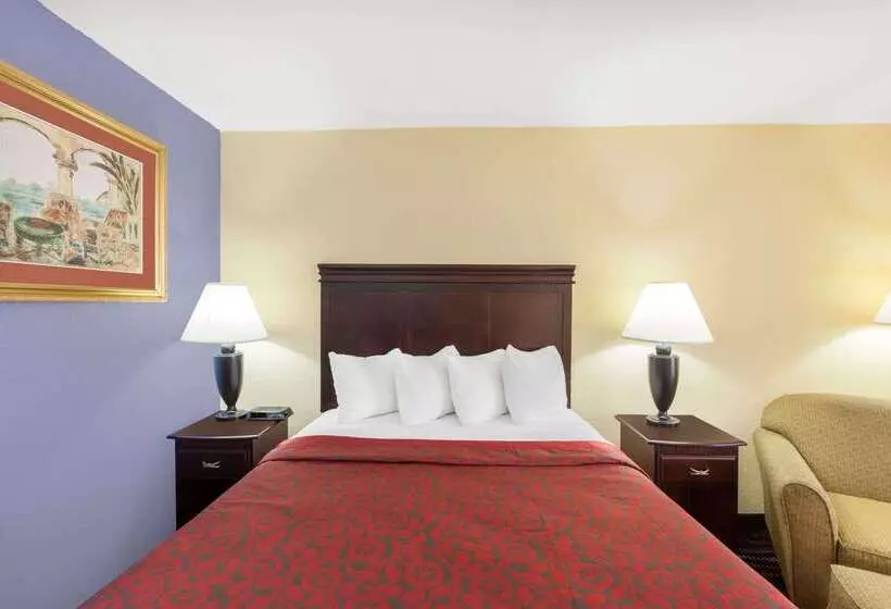 ホテル Days Inn By Wyndham Uvalde