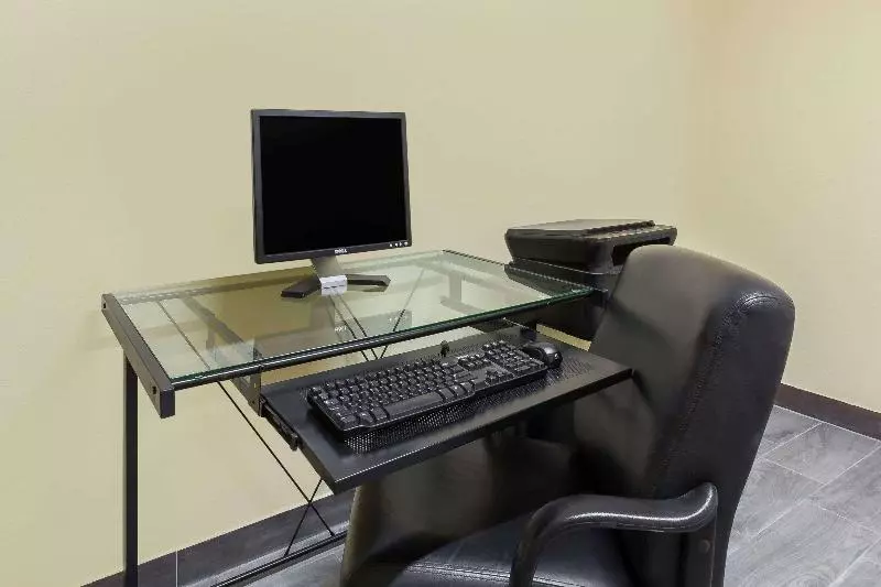 ホテル Days Inn By Wyndham Uvalde