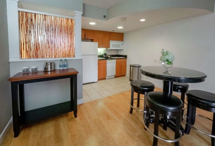 Doubletree By Hilton Hotel Buffalo   Amherst