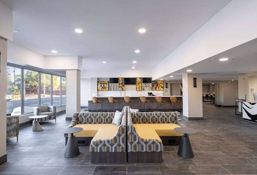 ホテル Doubletree By Hilton Livermore, Ca