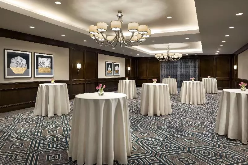 Отель Fairmont Olympic