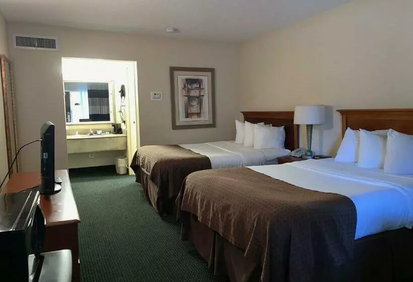 Отель The Garden Plaza