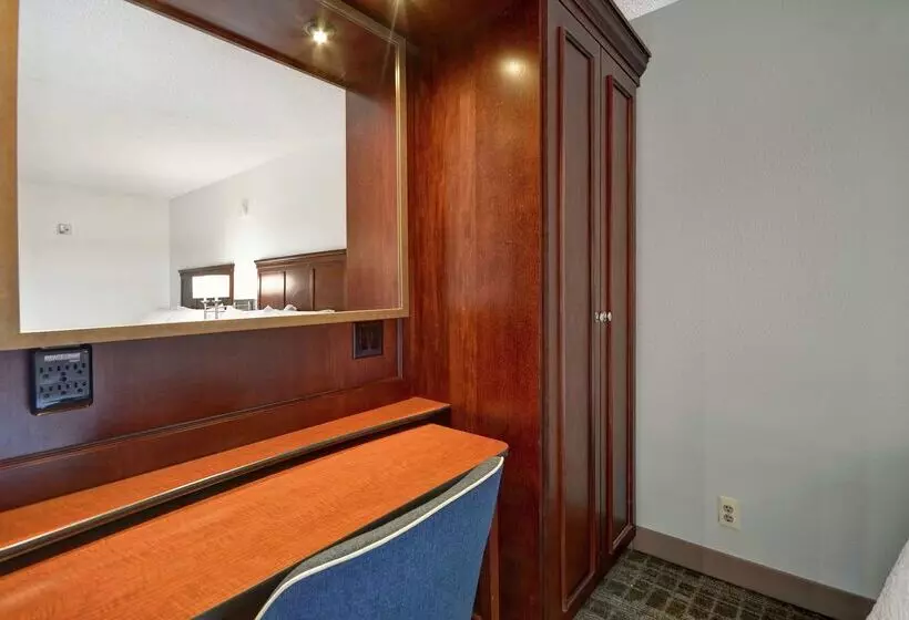 酒店 Hampton Inn Detroit/madison Heights/south Troy