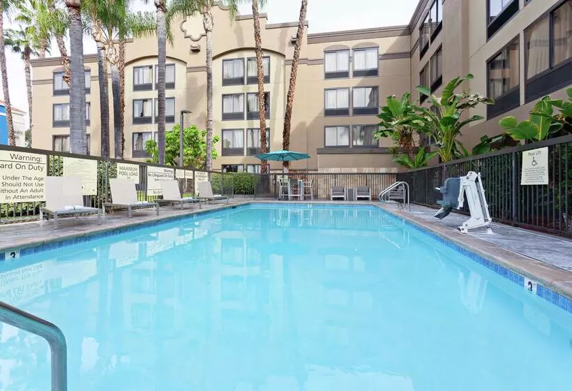 호텔 Hampton Inn Los Angeles/arcadia/pasadena