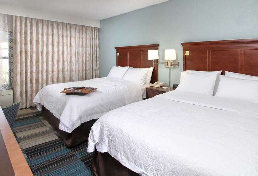 فندق Hampton Inn Tucsonairport