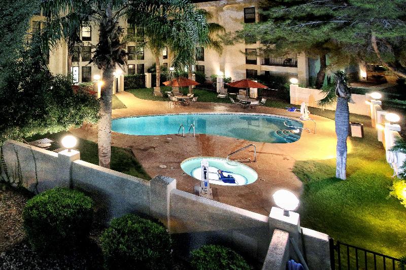 فندق Hampton Inn Tucsonairport