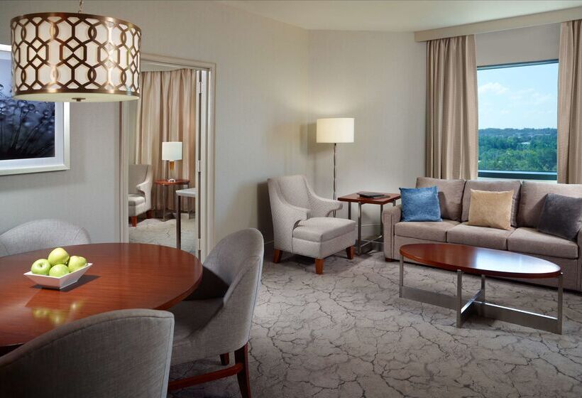 호텔 Hilton Atlanta Northeast