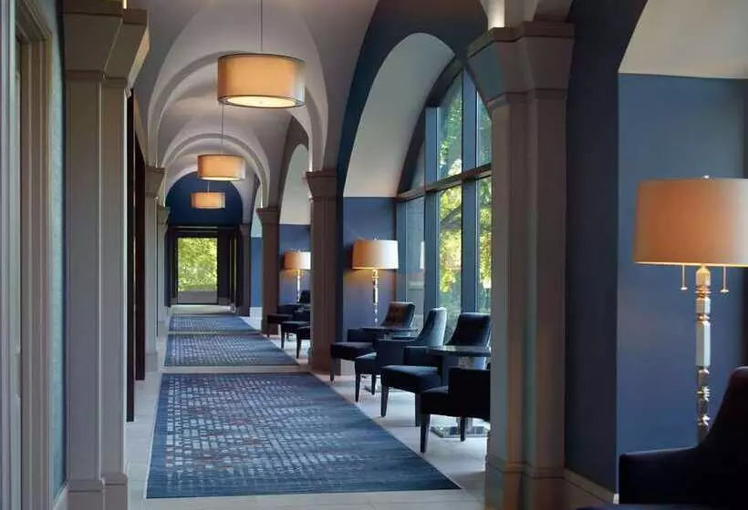 ホテル Hilton Atlanta Northeast