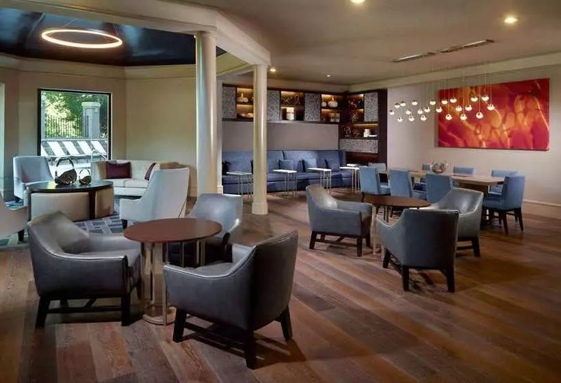 ホテル Hilton Atlanta Northeast