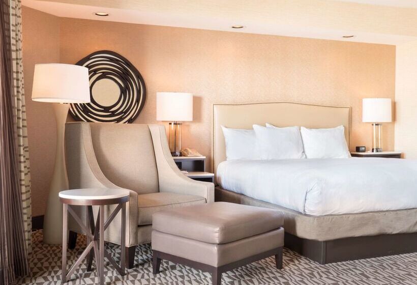 ホテル Hilton Phoenix Airport