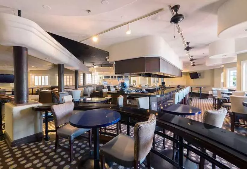 هتل Hilton Phoenix Airport