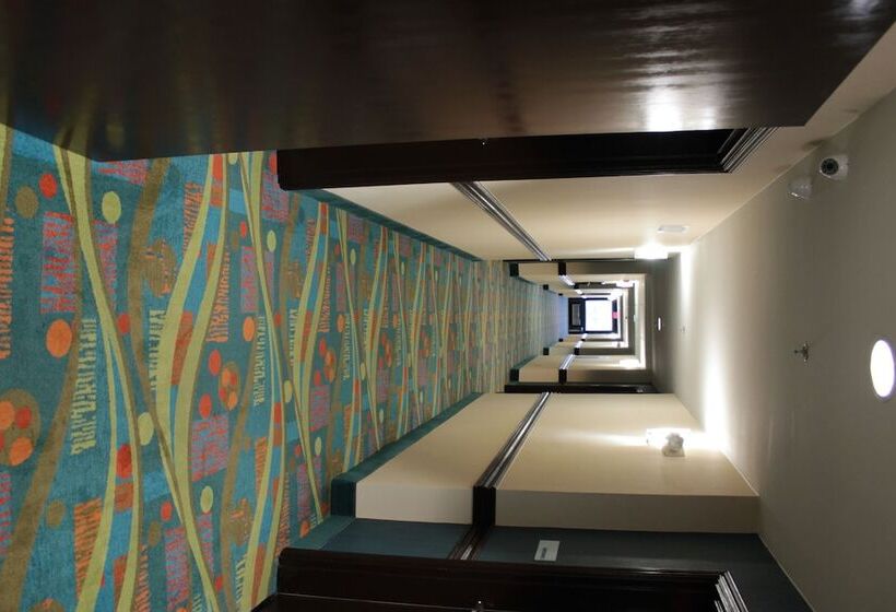 Holiday Inn Express Hotel And Suites Brownsville, An Ihg