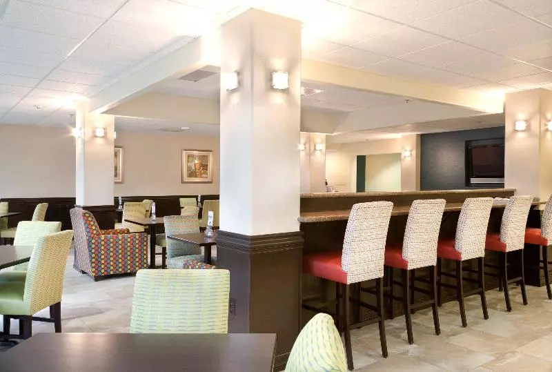 Holiday Inn Express Hotel And Suites Brownsville, An Ihg