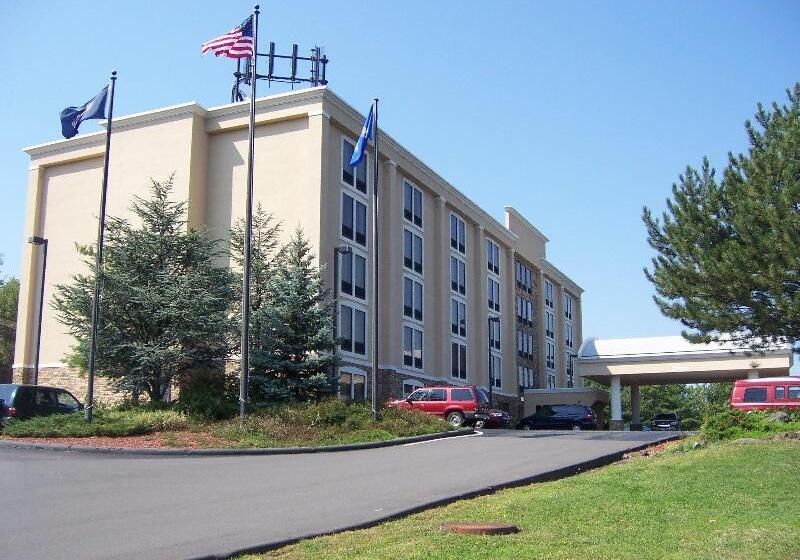 Szálloda Holiday Inn Express Wilkes Barre East, An Ihg