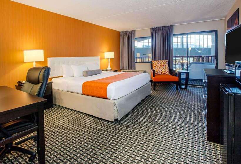 فندق Howard Johnson By Wyndham Lima