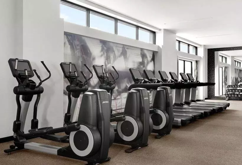 ホテル Marriott San Antonio Airport