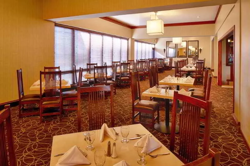 ホテル Marriott San Antonio Airport