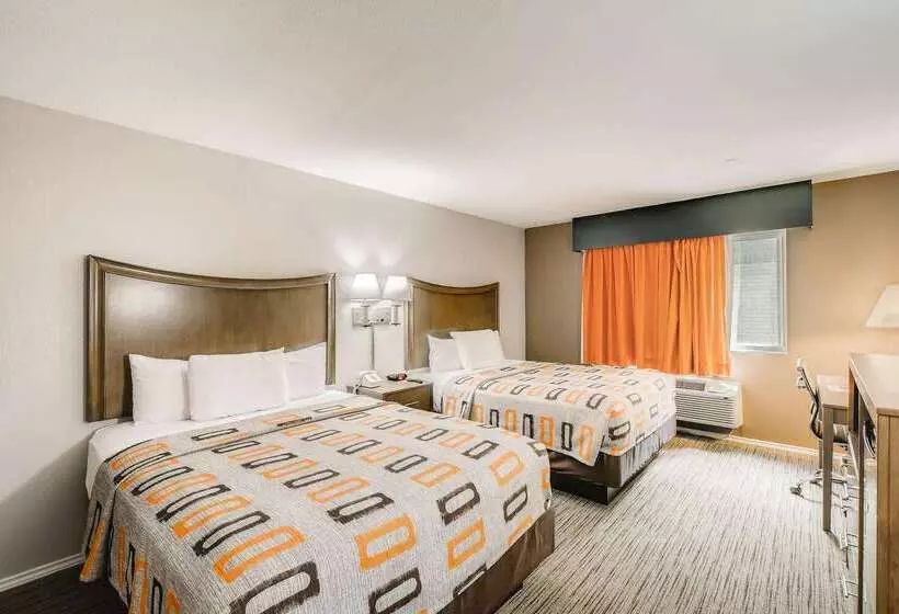 Отель Orangewood Inn And Suites Midtown