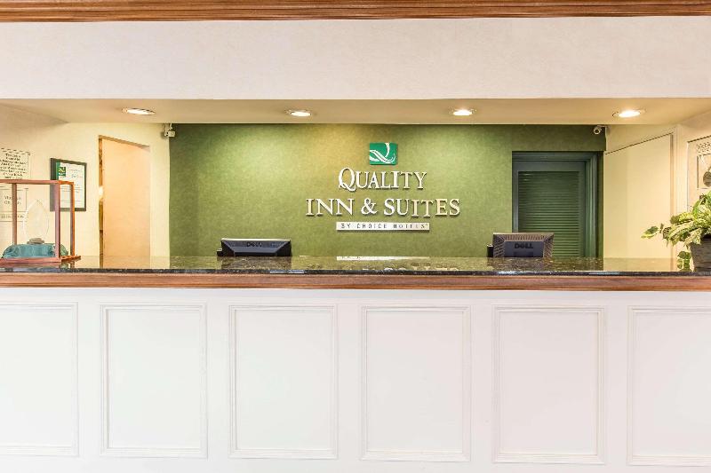 Отель Quality Inn & Suites Mcdonough South I75