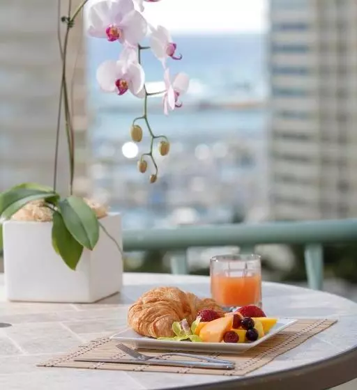 酒店 Ramada Plaza By Wyndham Waikiki