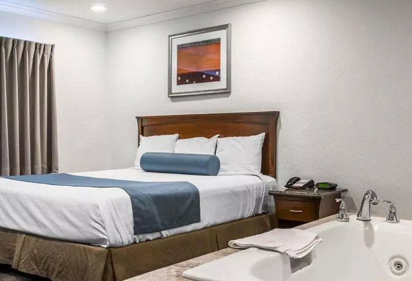 Szálloda Rodeway Inn & Suites Pacific Coast Highway