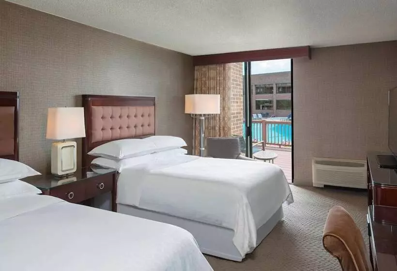 בית מלון כפרי Sheraton Harrisburg Hershey
