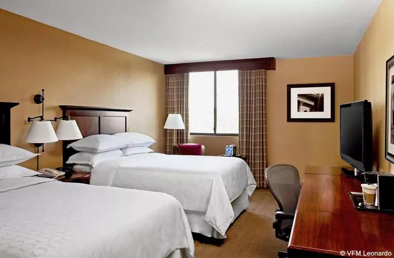 בית מלון כפרי Sheraton Harrisburg Hershey