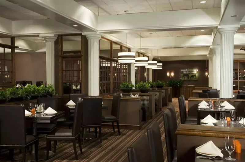 בית מלון כפרי Sheraton Harrisburg Hershey