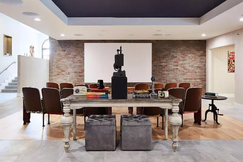 فندق Dena, Pasadena Los Angeles, A Tribute Portfolio