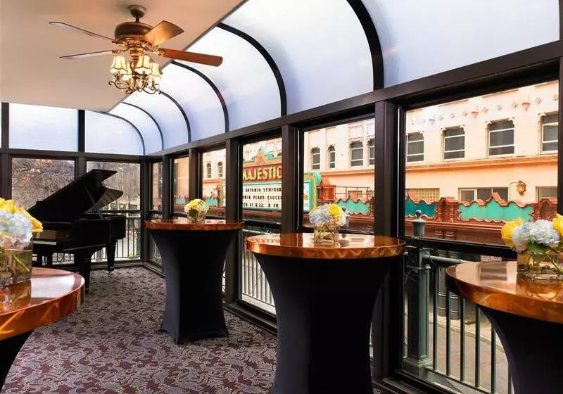 The Gunter Hotel San Antonio Riverwalk