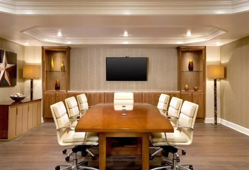 The Gunter Hotel San Antonio Riverwalk