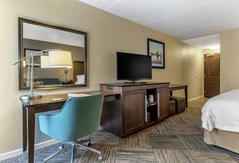 酒店 Hampton Inn Green Bay Downtown