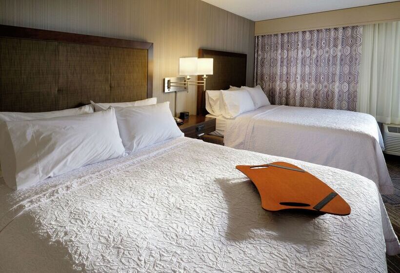 فندق Hampton Inn Green Bay Downtown
