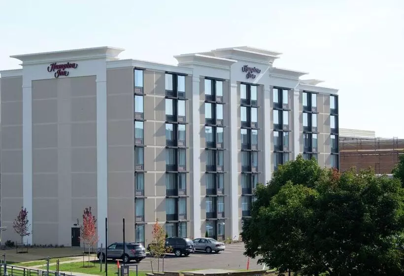 酒店 Hampton Inn Green Bay Downtown