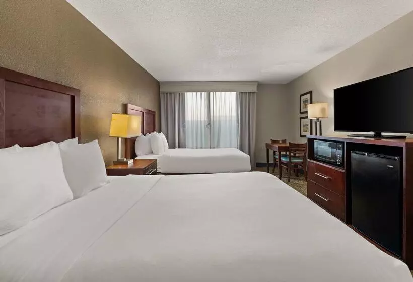 Отель Comfort Inn On The Ocean