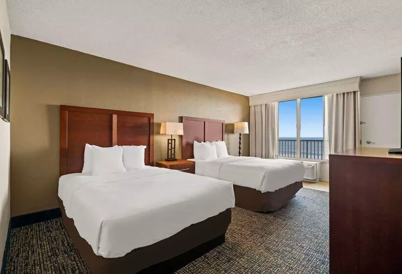 Отель Comfort Inn On The Ocean