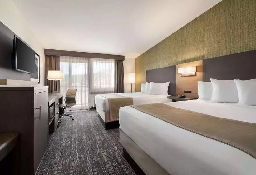 Days Hotel By Wyndham Flagstaff