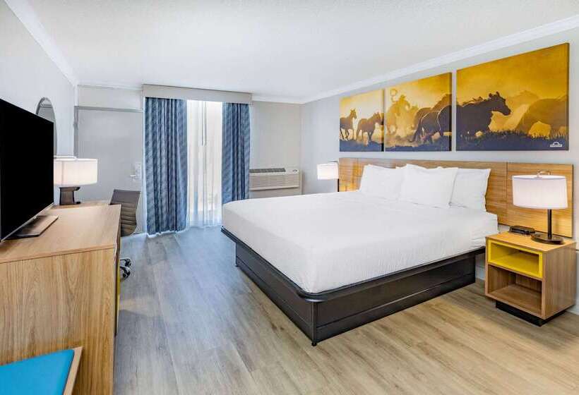 酒店 Days Inn By Wyndham Del Rio