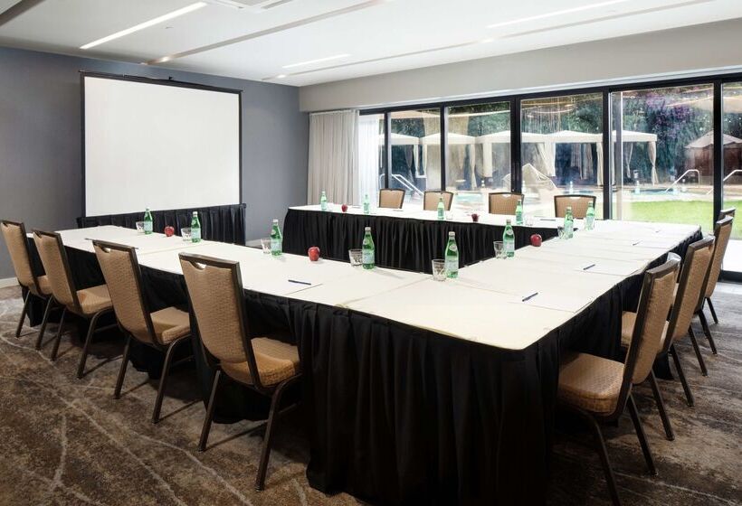 호텔 Doubletree By Hilton Monrovia Pasadena Area