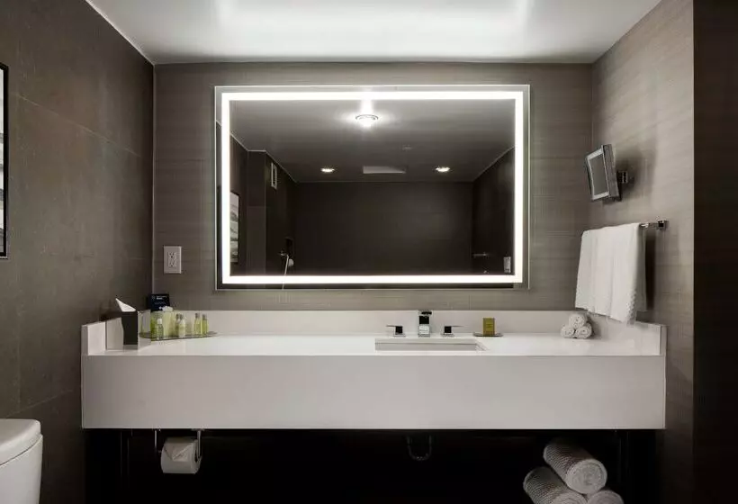 Отель Doubletree By Hilton Monrovia Pasadena Area